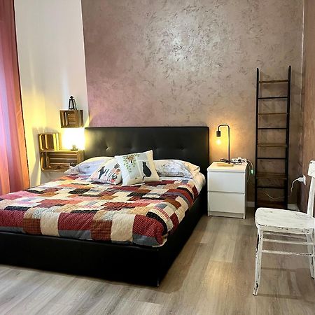 Saras Apartment ペルージャ エクステリア 写真