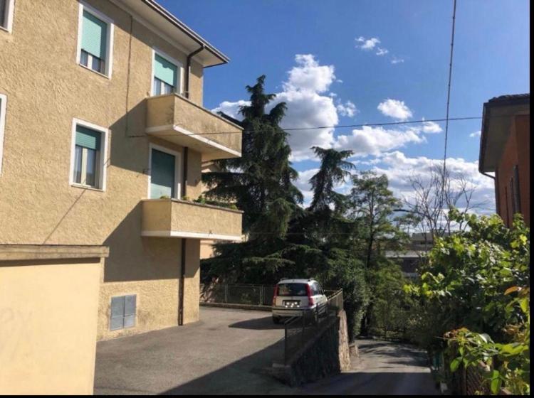 Saras Apartment ペルージャ エクステリア 写真